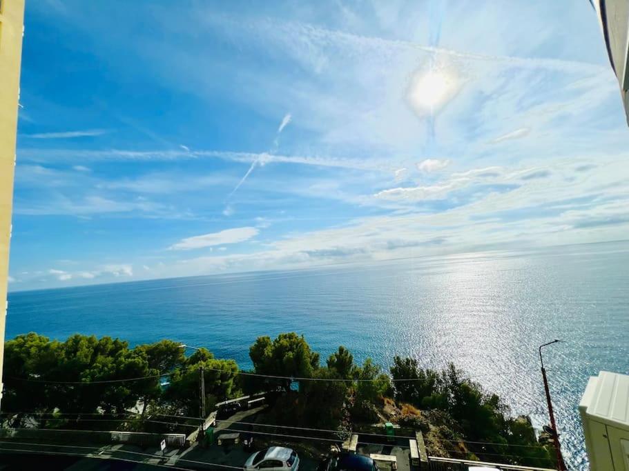 Suite Sunset 22 - Fronte Mare Sanremo Exterior photo