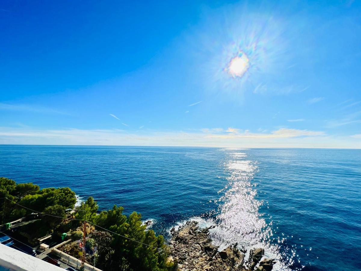Suite Sunset 22 - Fronte Mare Sanremo Exterior photo