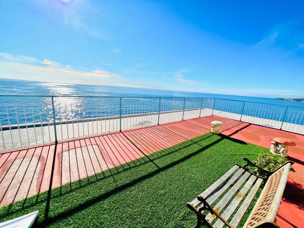 Suite Sunset 22 - Fronte Mare Sanremo Exterior photo